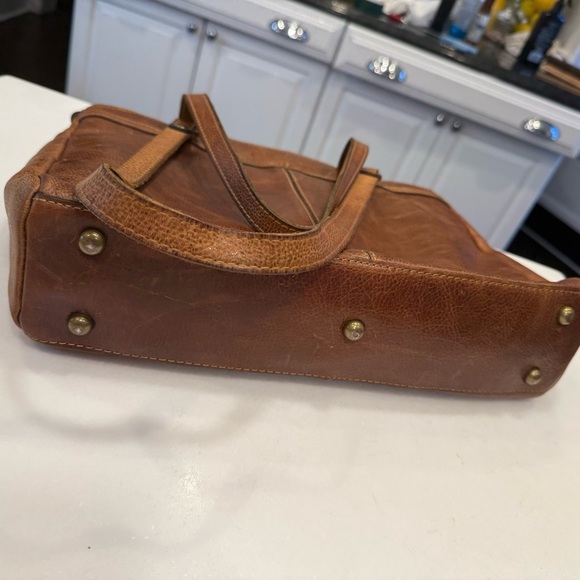 Patricia Nash Poppy Tote Heritage Shoulder Bag, Italian Leather, Tan, Top Zip - Picture 7 of 16